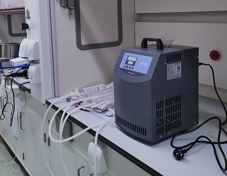 小型冷水机jpg.jpg